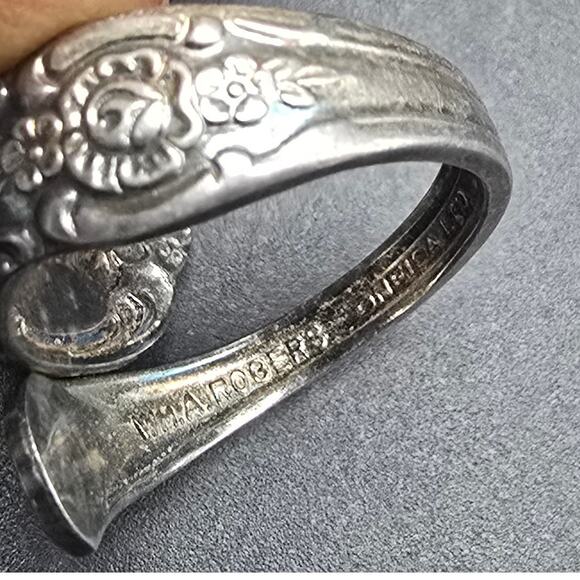 WMA Rogers Oneida Silver Plated Spoon Ring Size 7.25 - Picture 5 of 7